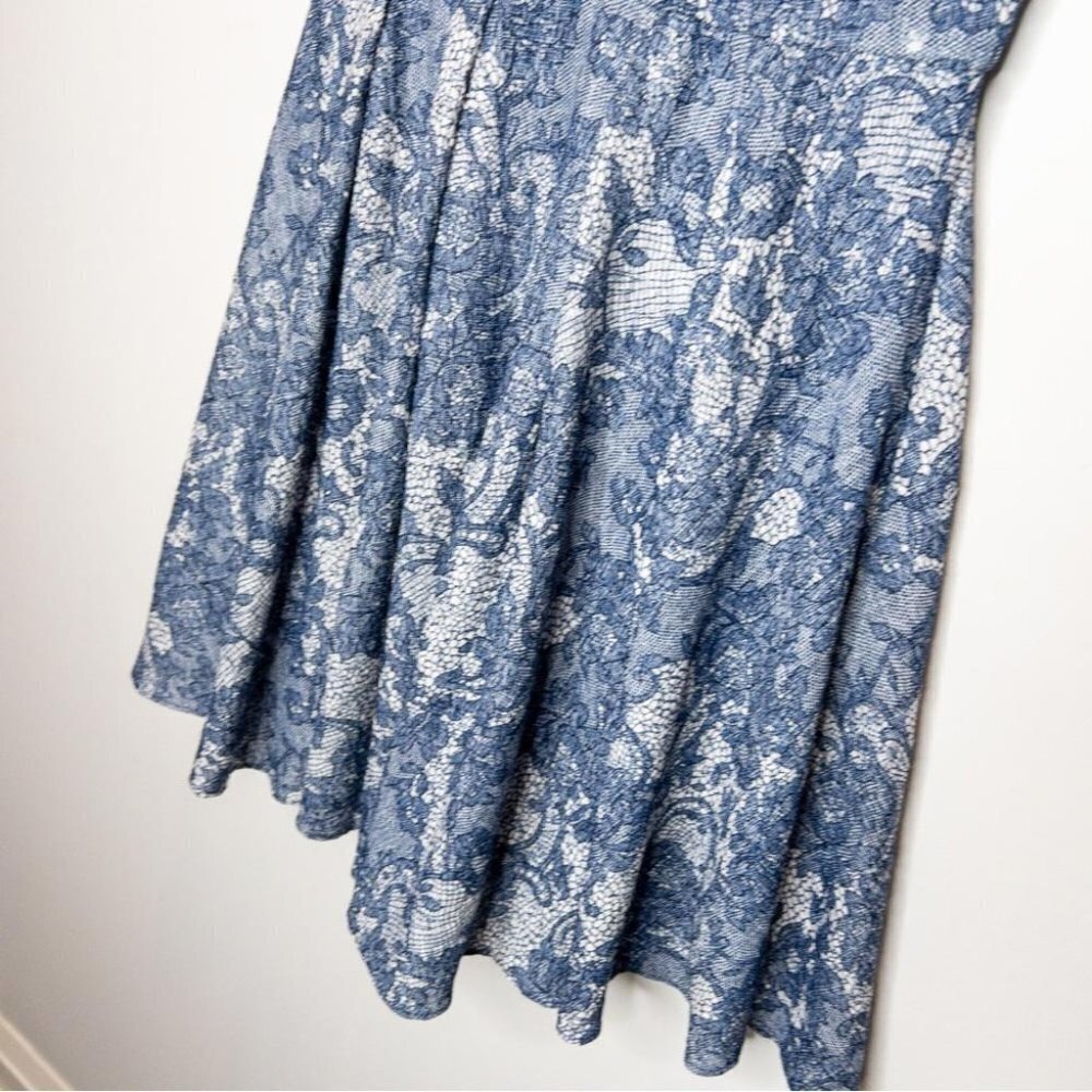 Betsey Johnson Womens Size 2 Fit and Flare Dress Blue Ivory Lace Print Capsleeve - Picture 4 of 8